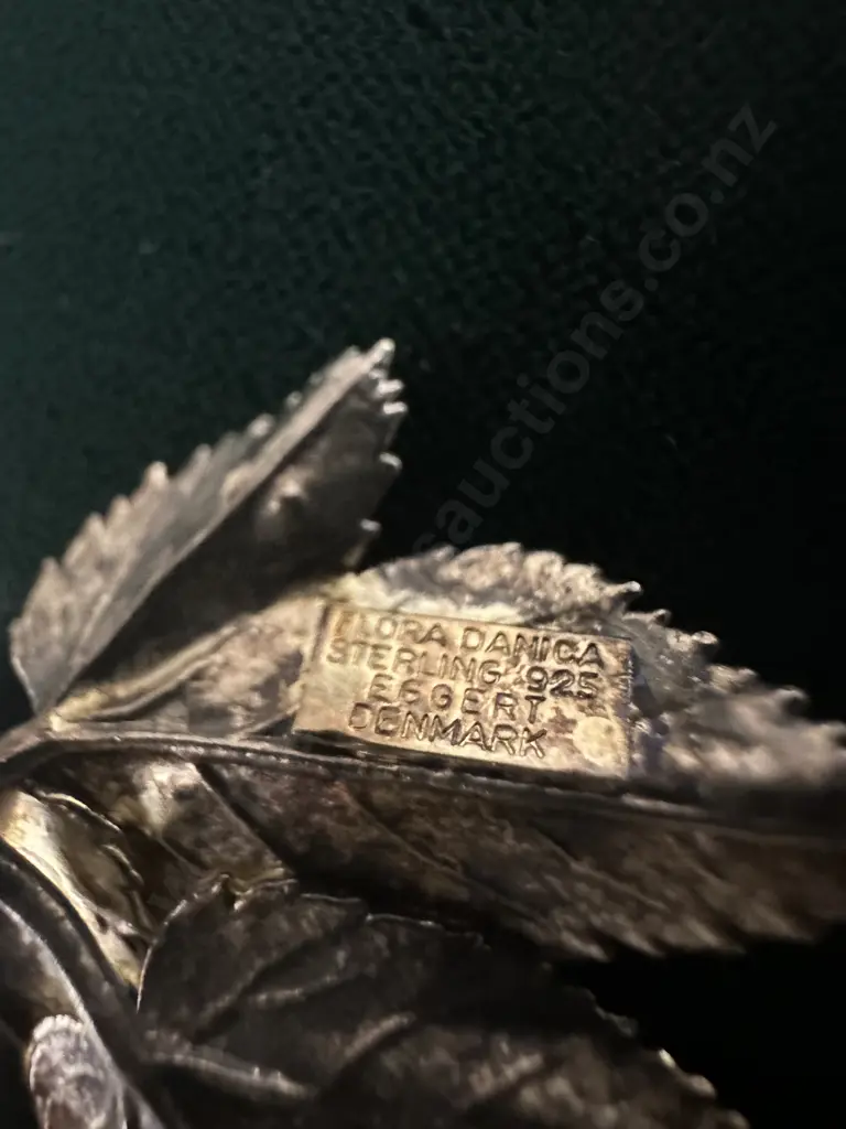 Sterling Silver & Encrusted With 24 Carat Gold Flora Danica Of Copenhagen Brooch Image 1++