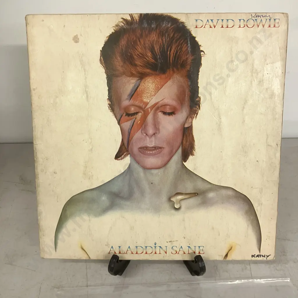 Rare 1973 New Zealand Pressing David Bowie Aladdin Sane Gatefold Vinyl LP Record With Lyrics Sleeve, RCA Victor LSP-4852 Image 1++