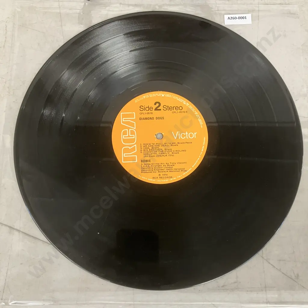 Very Rare 1974 New Zealand Pressing David Bowie Diamond Dogs Gatefold Vinyl LP Record, RCA Victor CPL1-0576 Image 1++