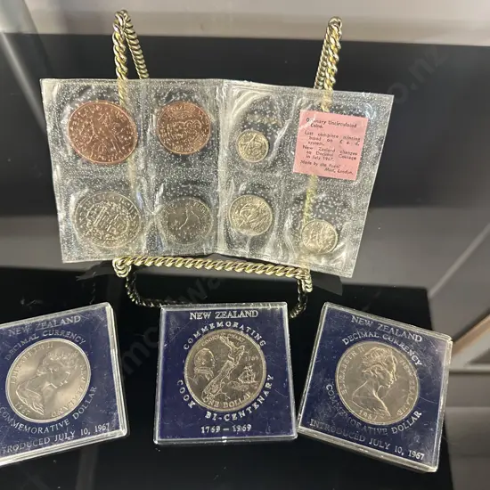 Selection Of Coins Including Commemorative Dollars & 1965 Coins Of New Zealand  Issue Set