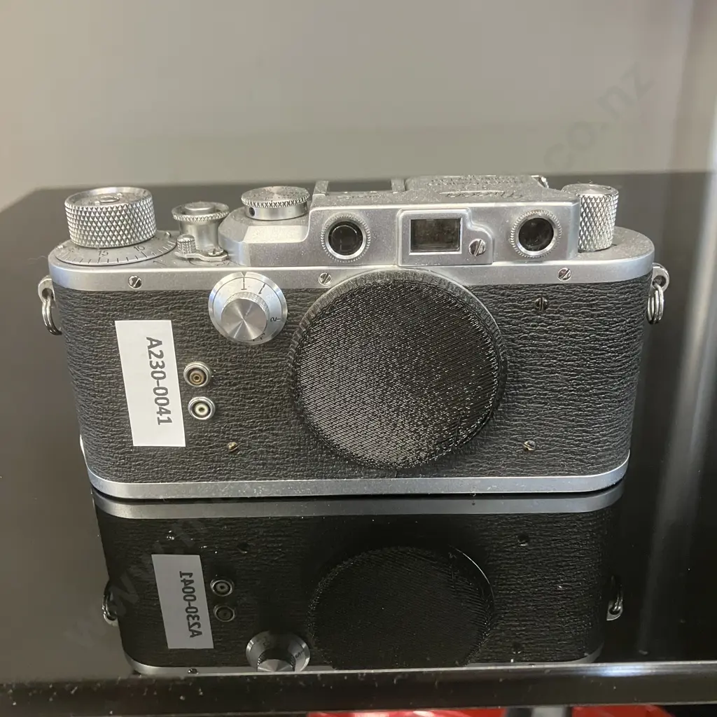 Nicca 3-S 35mm Rangefinder Camera Body Leica Screw LTM39 (#65193) from Japan 1954 Image 1++