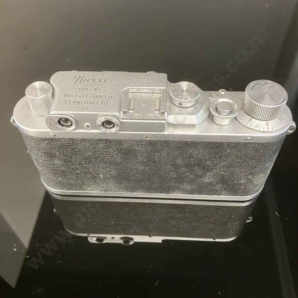 Nicca III-S 35mm Rangefinder Camera Body Leica Screw LTM39 (#55470) from Japan 1952 Image 1++