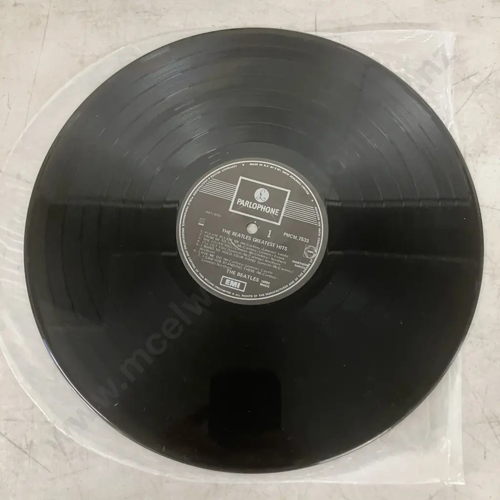 The Beatles 1962/1966 2LP Vinyl Gatefold With Lyric Sleeves PCSP 717 & Greatest Hits PMCM 7533 - New Zealand Pressings Image 1++
