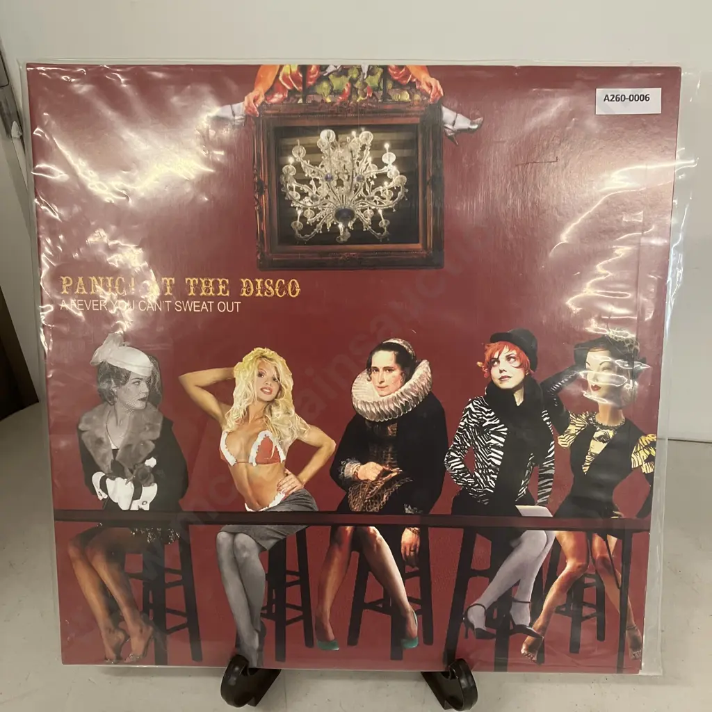 Science Fiction 2 x Vinyl LP Gatefold 2017 PMT-009 PMT! , Foo Fighters Greatest Hits, Panic At The Disco Image 1++