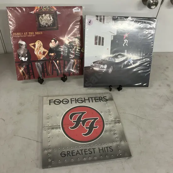 Science Fiction 2 x Vinyl LP Gatefold 2017 PMT-009 PMT! , Foo Fighters Greatest Hits, Panic At The Disco