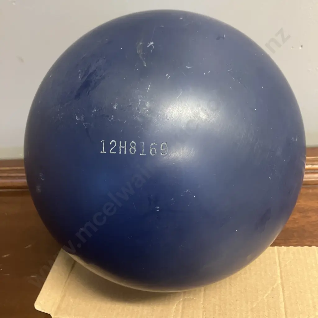 Vintage Ebonite Firebolt (6W1B330) & Ebonite Nitro (12H8169) Bowling Balls With Prince Carry Case Image 1++