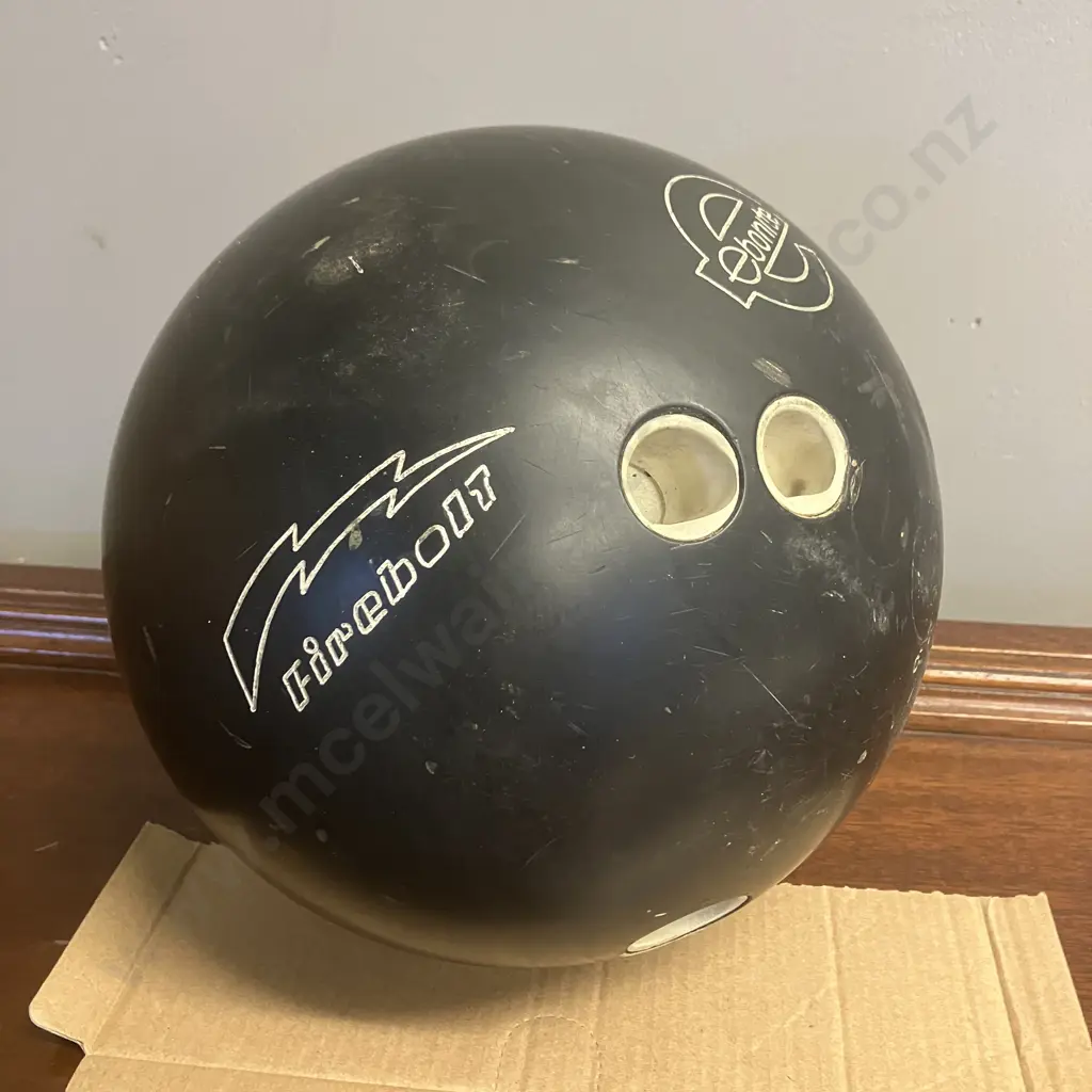 Vintage Ebonite Firebolt (6W1B330) & Ebonite Nitro (12H8169) Bowling Balls With Prince Carry Case Image 1++