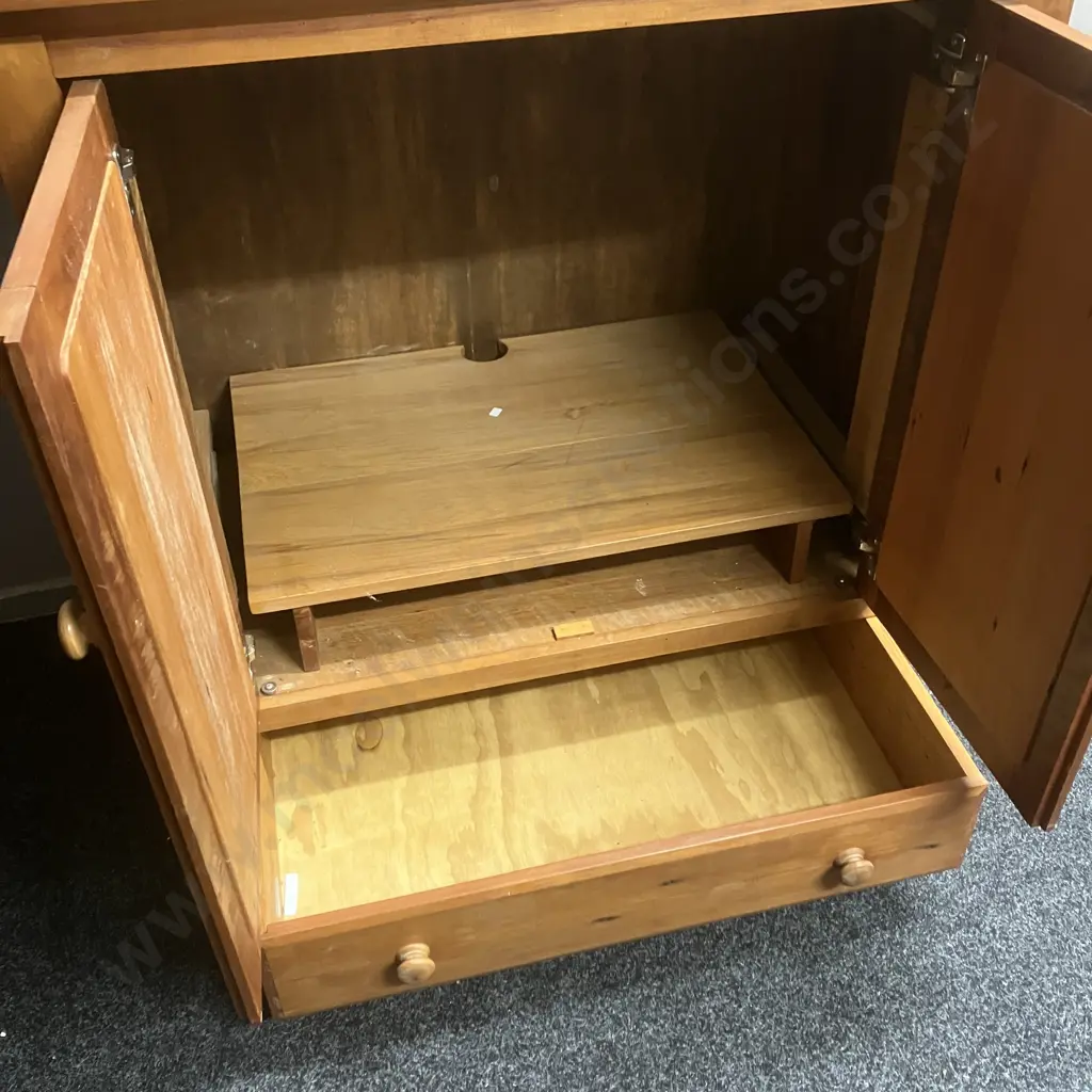 Recycled Rimu TV Cabinet, 2 Doors, Drawer At Base, Knob Handles. H110 W102 D59cm Image 1++