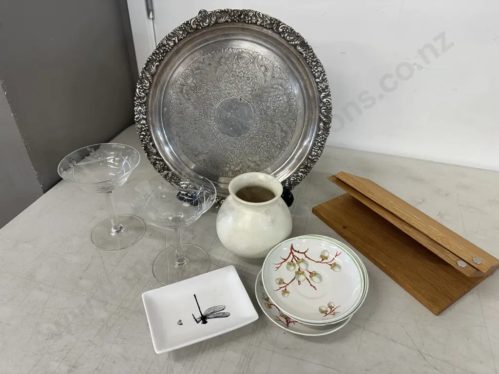 Beswick Vase, Silverware, Crystal Etc Image 1++