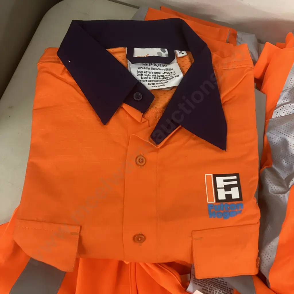 Assorted Size XL Safety Clothing With Bag - 3 x Shirts, 3 x S/S Polos, LS Vest, Polar Fleece & Beanie Image 1++