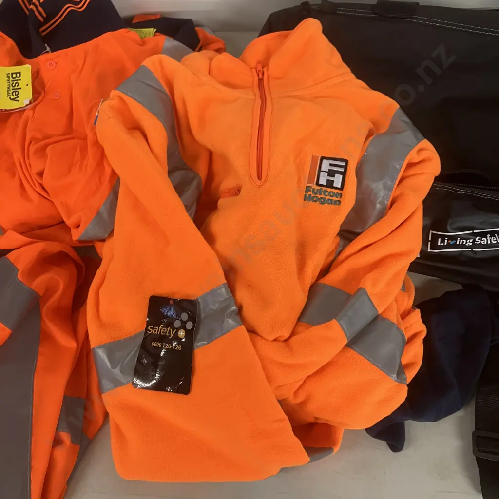 Assorted Size XL Safety Clothing With Bag - 3 x Shirts, 3 x S/S Polos, LS Vest, Polar Fleece & Beanie Image 1++