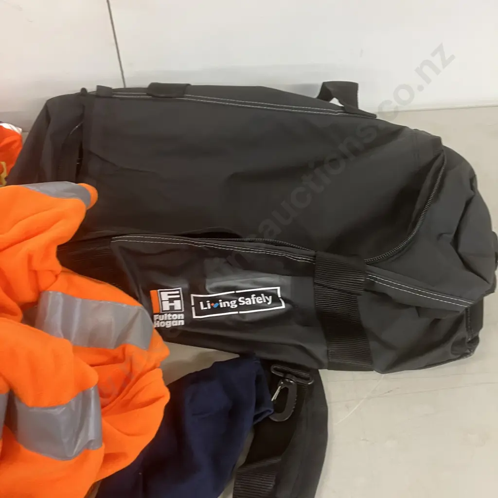 Assorted Size XL Safety Clothing With Bag - 3 x Shirts, 3 x S/S Polos, LS Vest, Polar Fleece & Beanie Image 1++