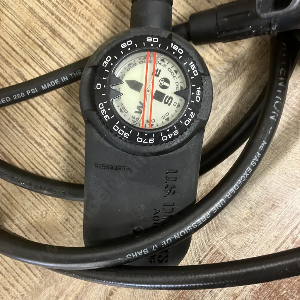 US Divers Conshelf 22 Regulator With US Divers Octo, Aqua-Lung Pivot 3 Gauge Console & Regulator Image 1++