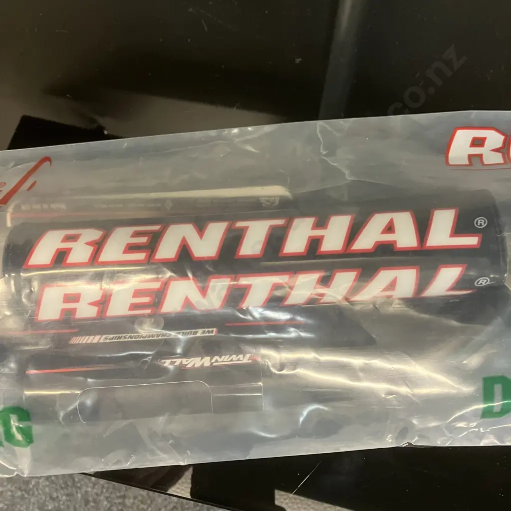 Renthal Fatbar Handlebar - RC / HON CRF 04-18 KAW KXF 06+ Image 1++