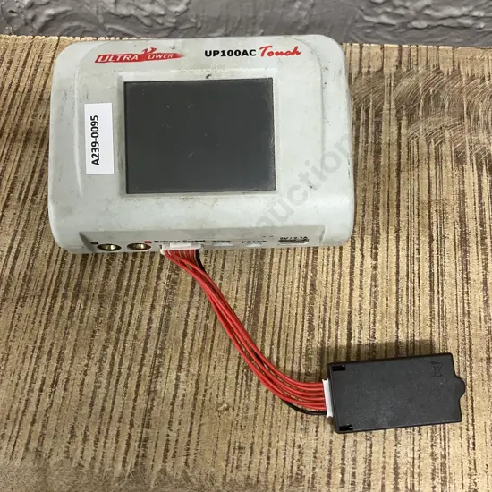 ULTRAPOWER UP100AC Touch 100W Multifunction Charger/ Discharger (Incomplete)