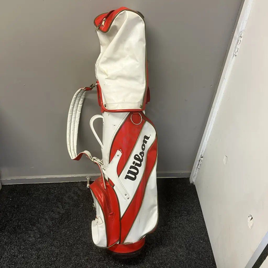 Red & White Wilson Golf Bag With Assorted Golf Clubs Image 1++
