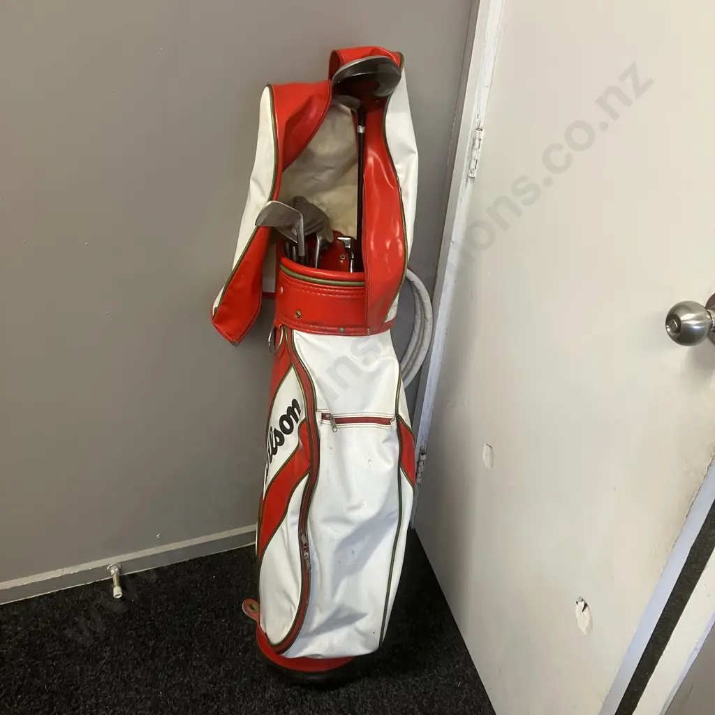 Red & White Wilson Golf Bag With Assorted Golf Clubs Image 1++
