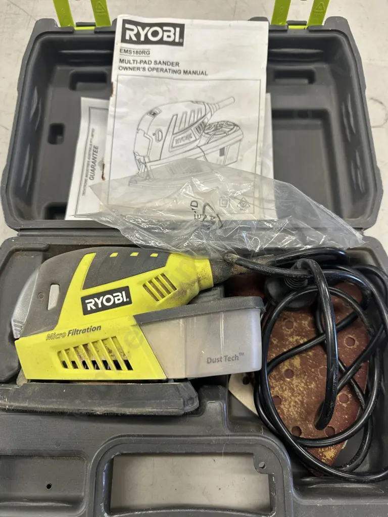 Ryobi Sander In Case EMS180RG  Image 1++