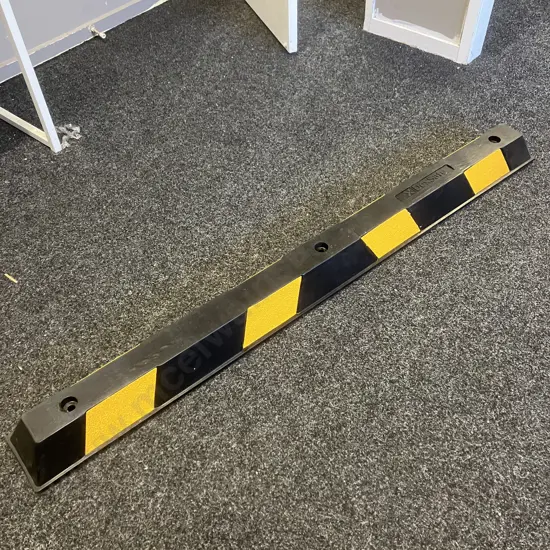 DexSafe Rubber Wheel Stop. 10 x 165cm