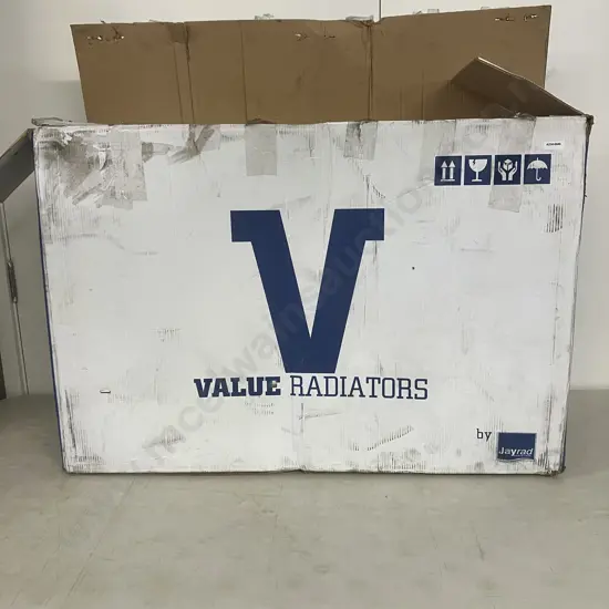 Jayrad Radiator - JR1055V, Suits Commodore VZ V6 08/04 # JR 1055V