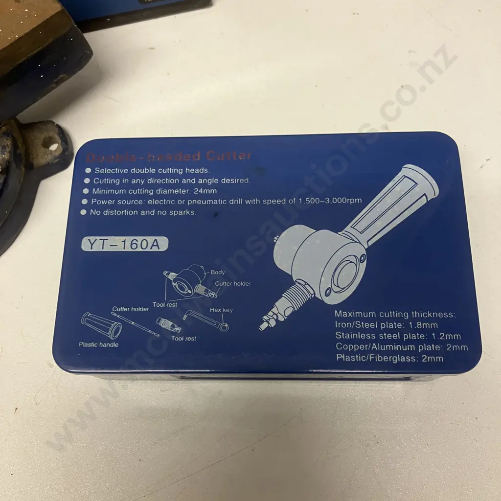 Dynamic Bench Vice & Double-Headed Cutter YT-180A Image 1++