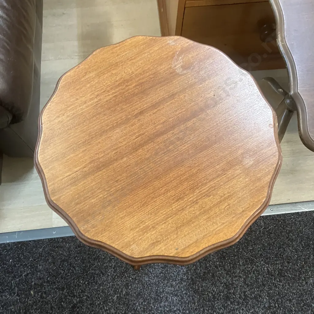 Mahogany Coffee Table (Repair To Leg) H48 W91 D46cm & Wine Table 53 x 39cm Image 1++