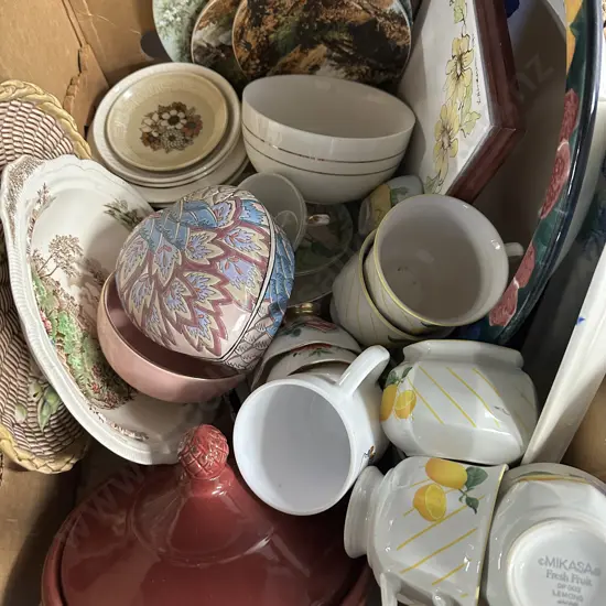 Selection Of China Items Including Mikasa, Lidded Heart Shape Dish Etc 