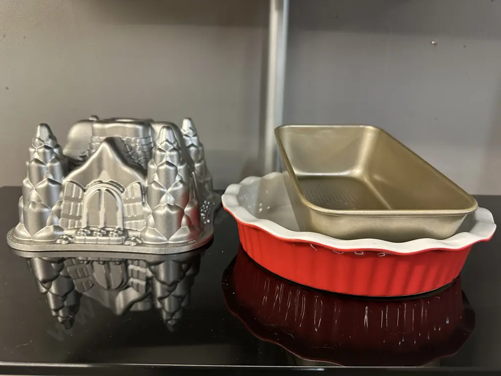 Nordic Ware Hansel & Gretel Fairy Tale Cottage Cake Pan, Stevens Quiche Dish & Loaf Tin. Image 1++