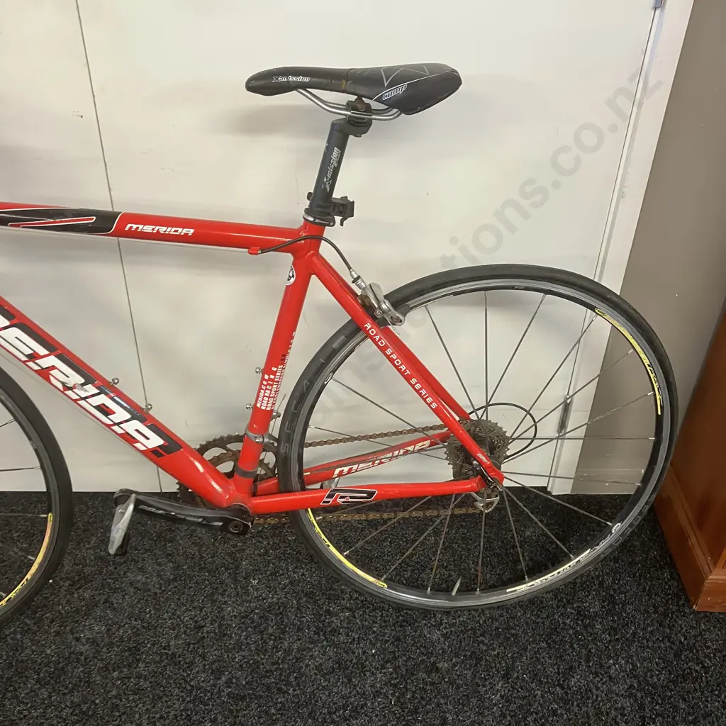 Merida S4 Road Bike, Black / Red / White Colours Image 1++