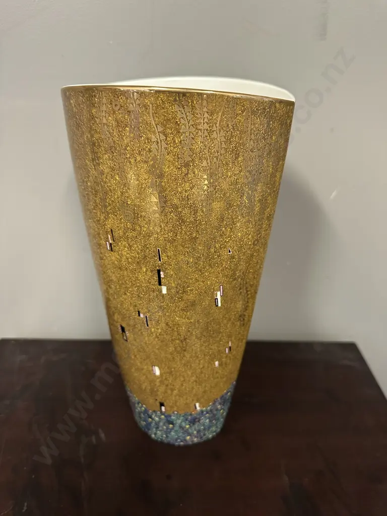 Geobel Artis Orbs Gustav Klimt Kiss Vase H29cm. Image 1++