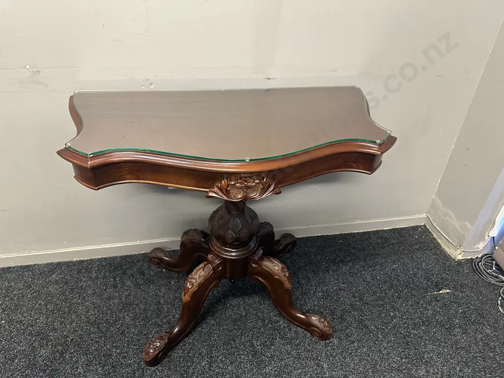 Quality Mahogany Hall Table Curved Front, Heavily Carved Ornate Detail With Glass Top H70,W92,D45cm.(af to glass)   Image 1++