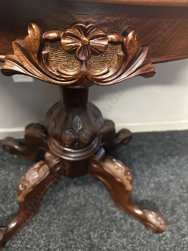 Quality Mahogany Hall Table Curved Front, Heavily Carved Ornate Detail With Glass Top H70,W92,D45cm.(af to glass)   Image 1++