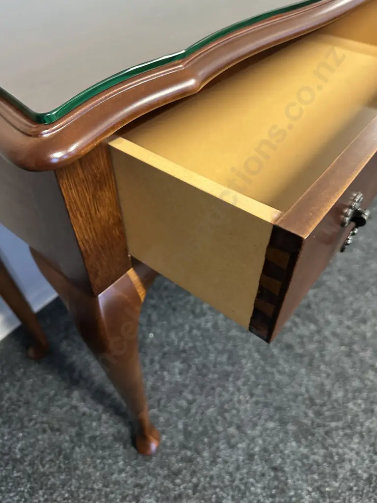 Mahogany Queen Anne Style Console Table Single Drawer, Cabriole Legs, Scalloped With Glass Top H69,W80,D38cm. Image 1++