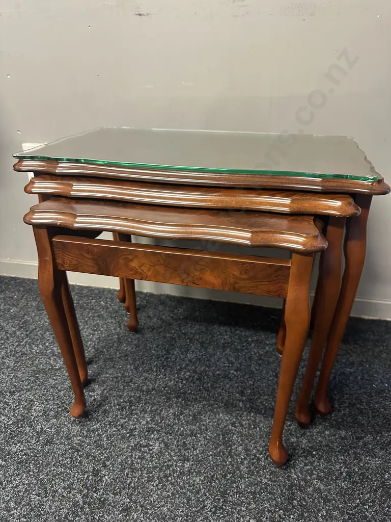 Burr Walnut Nest Of Tables With Glass Tops & Cabriole Legs Image 1++