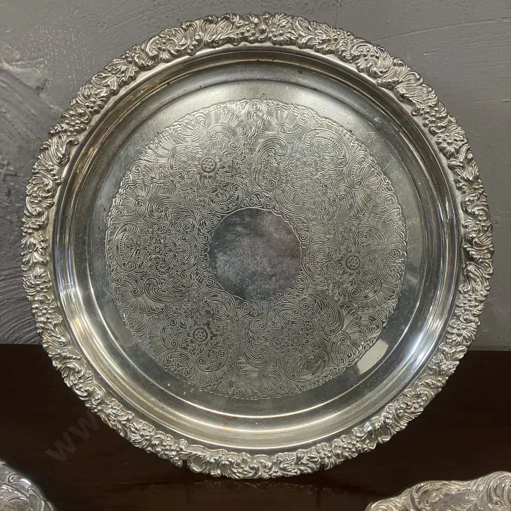 Ex Chandler House - Heavy Hecworth Silver Plate Circular Tray, Mytton Rodd Dish & Lidded Serving Dish With Glass Inner Image 1++