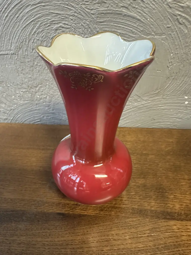 Limoges Castel Vase H19cm. Image 1++
