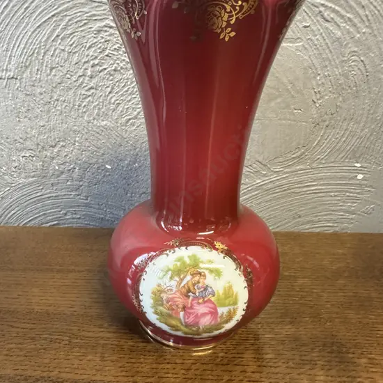 Limoges Castel Vase H19cm.