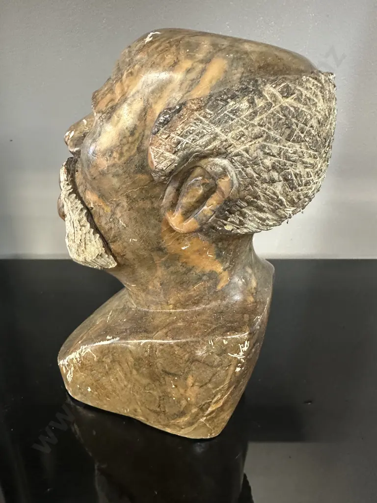African Stone Head Figure Bust H17.5cm. Image 1++
