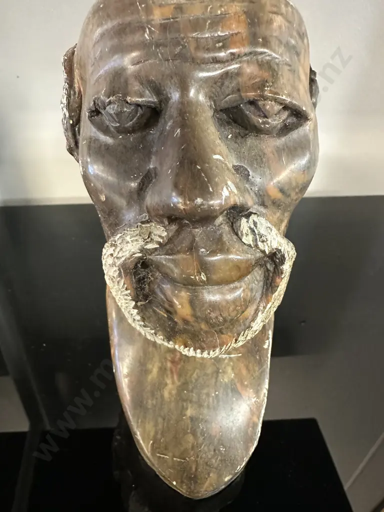 African Stone Head Figure Bust H17.5cm. Image 1++