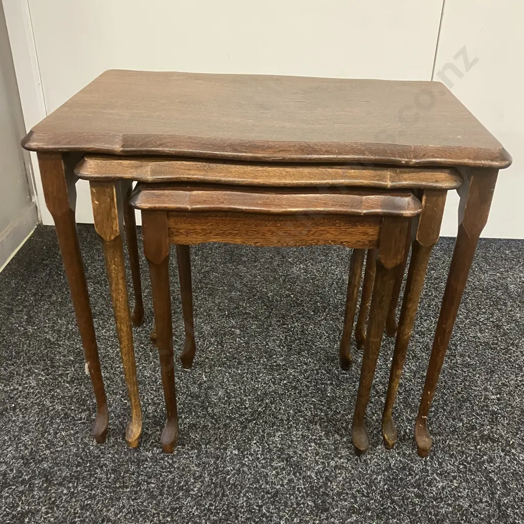 Mahogany Nest of 3 Tables, Fine Cabriole Legs. H45 W52 D33cm Image 1++