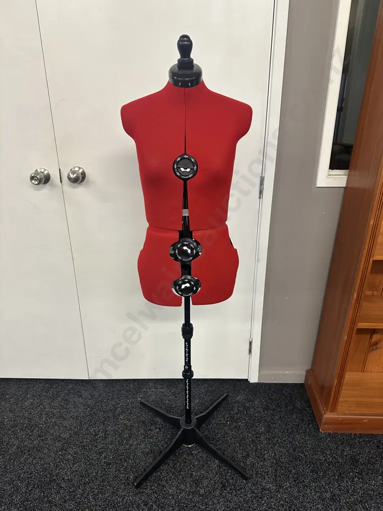 Adjustable English Tailors Dressmakers Mannequin Image 1++