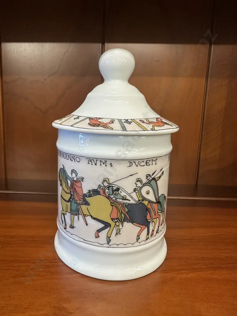 Limoges Capisserie de Bayeux Apothecary Lidded Dresser Jar Image 1++
