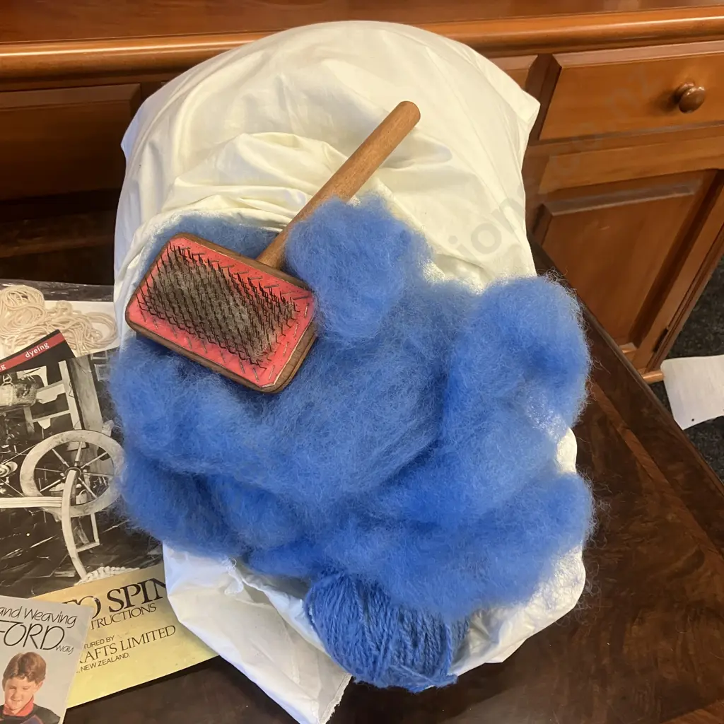 Ashford Traditional Spinning Wheel, Instructions, Fleece Etc Image 1++