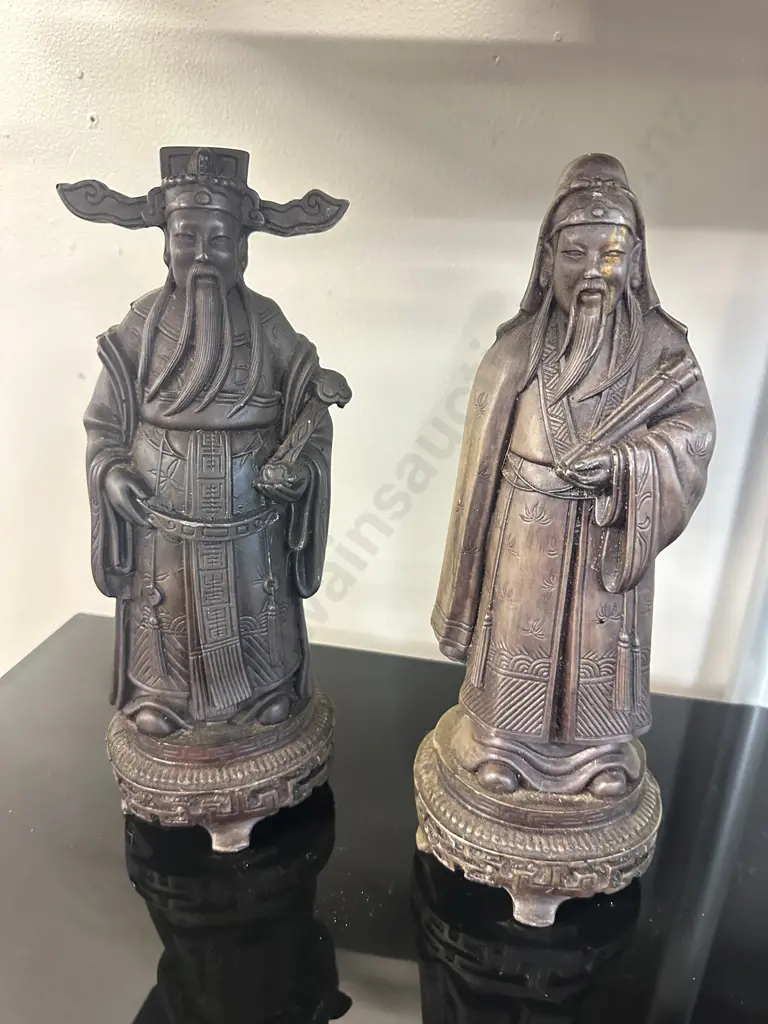 Chinese Asian Figurines H28.5cm. Image 1++