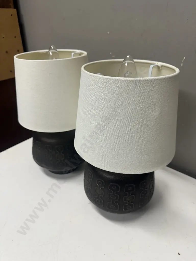 Pair Of Mid Century Style Table Lamps With Cream Shades H30cm. Image 1++
