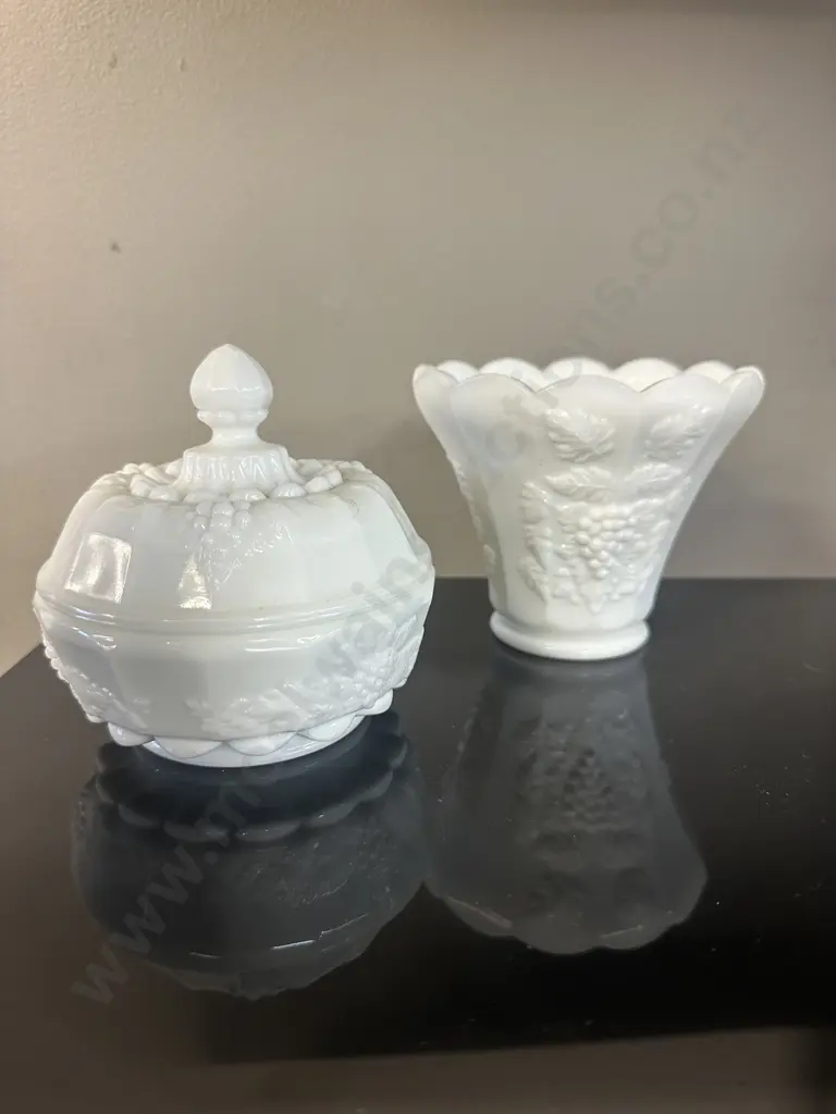 Vintage Westmoreland Covered Candy Dish & Vase Image 1++
