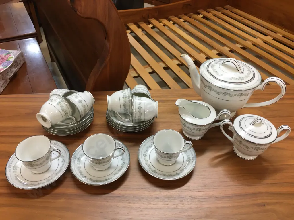 Vintage Noritake Dinner Ware Norwood Design Pattern As Found Condition Including Demi Cups & Saucers, Teapot, Etc Image 1++