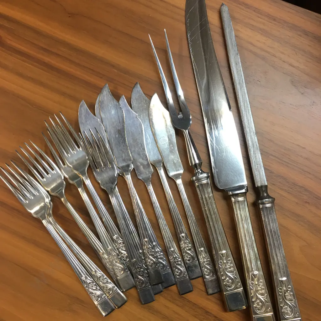 Sheffield Atkinson Bros Fish Cutlery Set & Carving Set  Image 1++