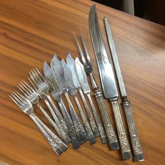Sheffield Atkinson Bros Fish Cutlery Set & Carving Set 