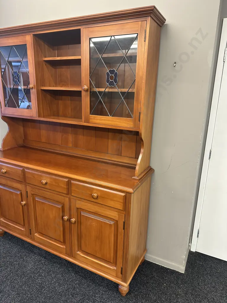 Rose & Heather NZ Kauri Hutchdresser, 1990s, Leadlight Doors, Flocked Drawers, 2 Piece. H198 W151 D46cm Image 1++